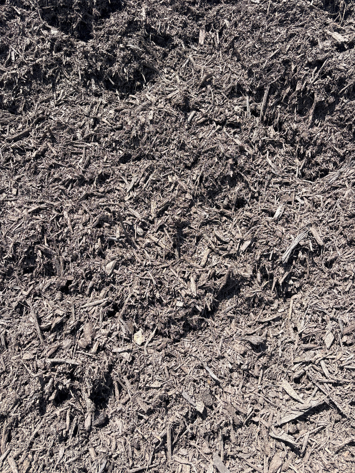 Brown Hardwood Landscape Mulch